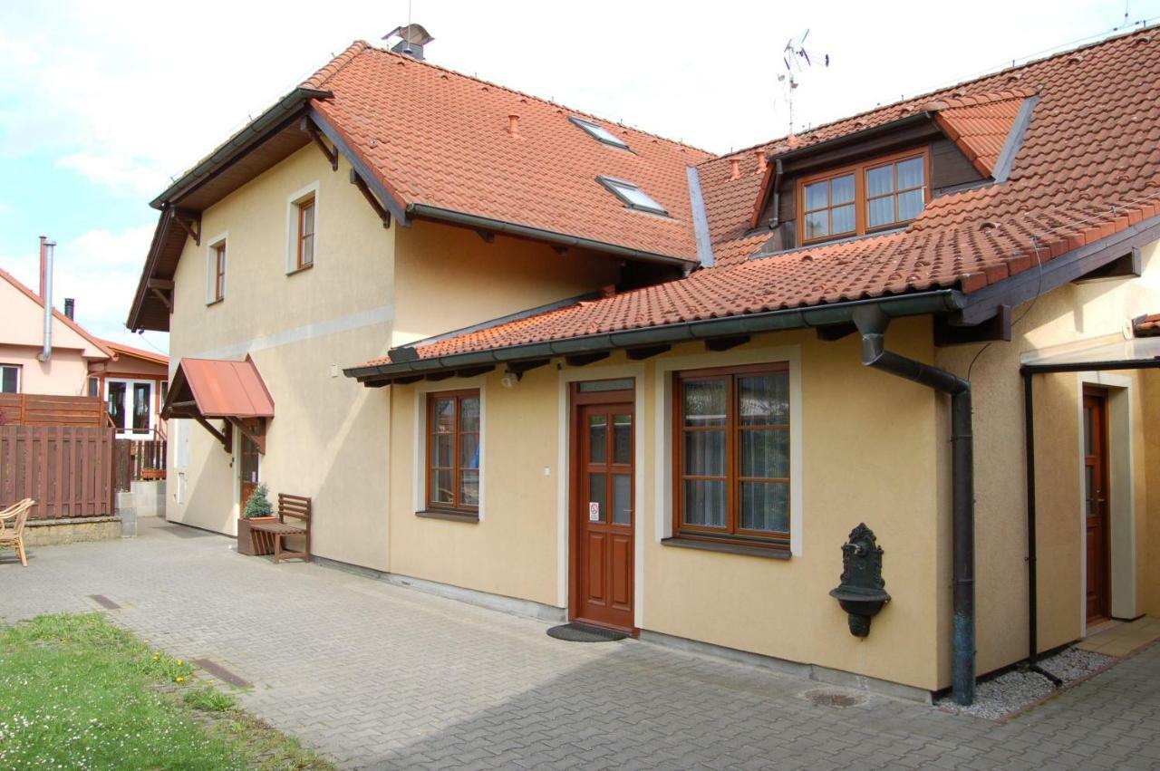 Apartmany Florian Frymburk Luaran gambar