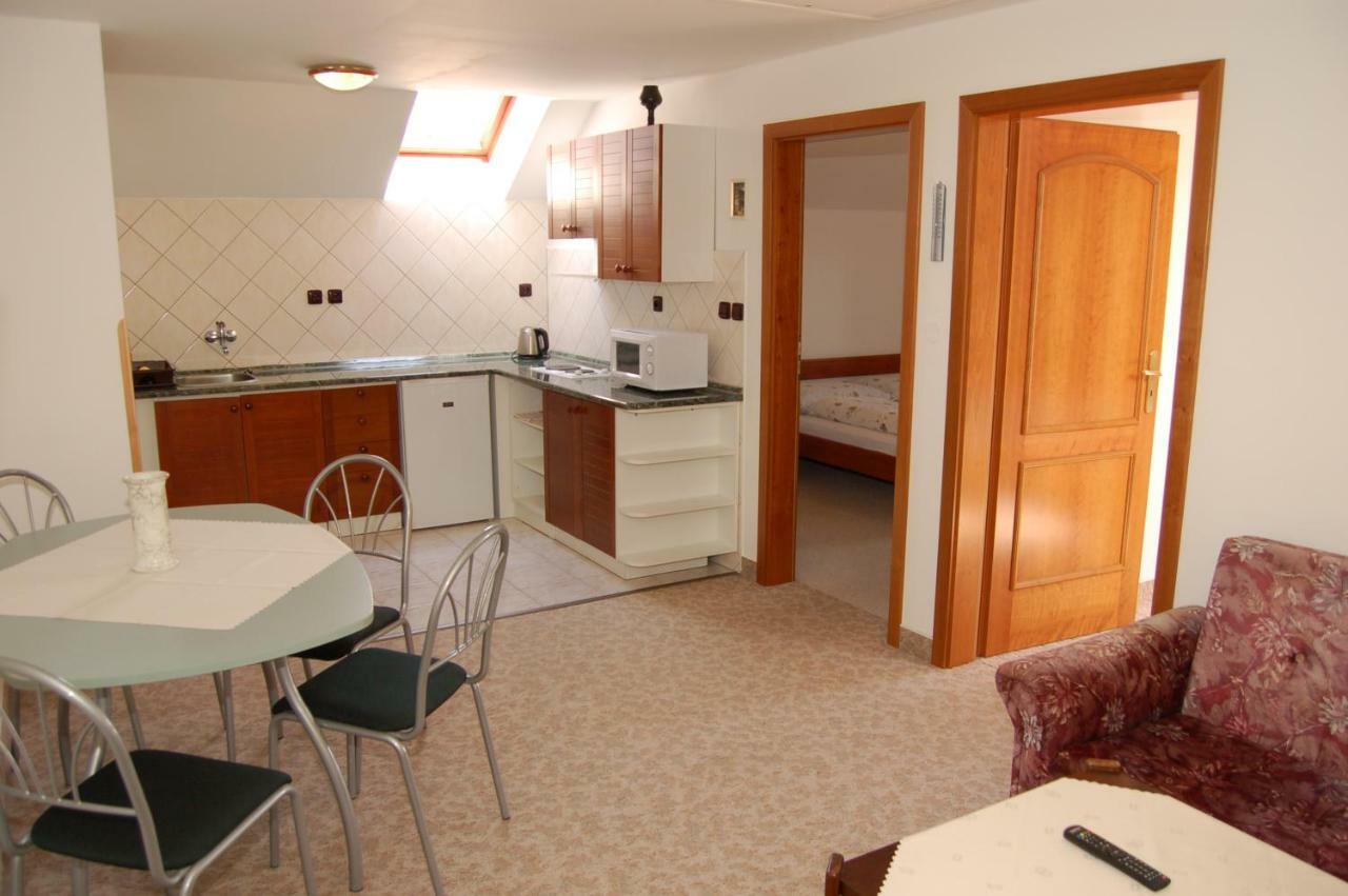 Apartmany Florian Frymburk Luaran gambar
