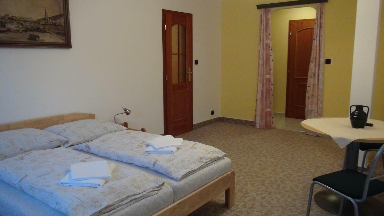 Apartmany Florian Frymburk Luaran gambar