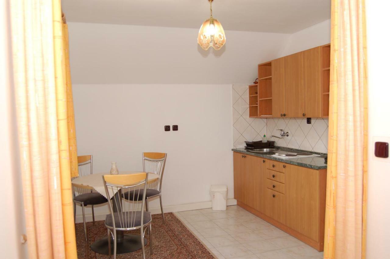 Apartmany Florian Frymburk Luaran gambar